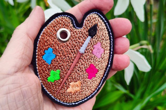 Artist’s Palette: A Seasonal Embroidery Review